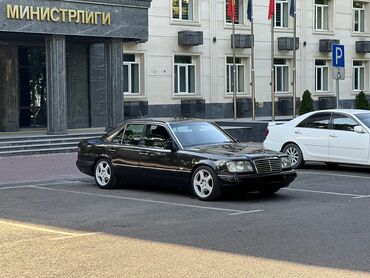 Mercedes-Benz: Mercedes-Benz E-Class: 1994 г., 3.2 л, Автомат, Бензин, Седан