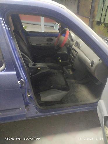 BYD: BYD : 2006 г., 0.8 л, Механика, Бензин — 5
