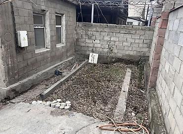 Продажа коттеджей и домов: Продаётся дом с участком в центральной части города, рядом аламмедин — 12