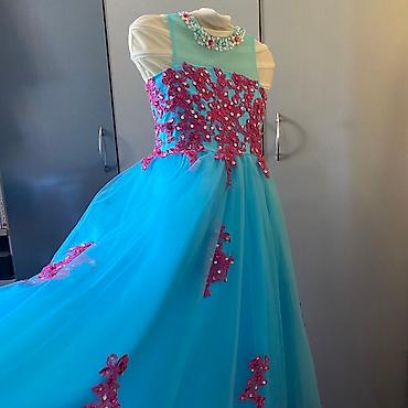 Haljine: Prelepa svecana haljina za male princeze Jednom obucena na par — 4