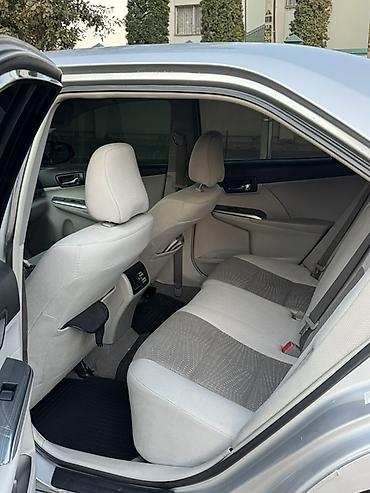50: Toyota Camry: 2013 г., 2.5 л, Вариатор, Гибрид, Седан — 9