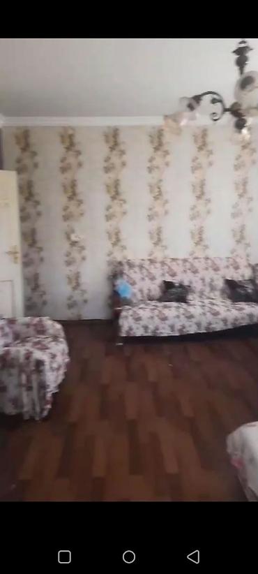 ağstafa ev: Kirayə üçün 2 otaqlı mənzil Köhnə yevlax avtovağzalln yanl bina evi 3 — 2