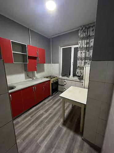1 комната, Восток-5 мкр Собственник, Без животных, от 1 года, С мебелью частично