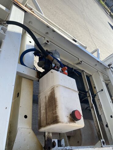 Mercedes-Benz: Mercedes-Benz Спринтер: 2001 г., 2.2 л, Механика, Дизель, Бус — 9