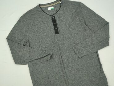 Męska koszulka Henley z długim rękawem w kolorze szarym, wykonana z