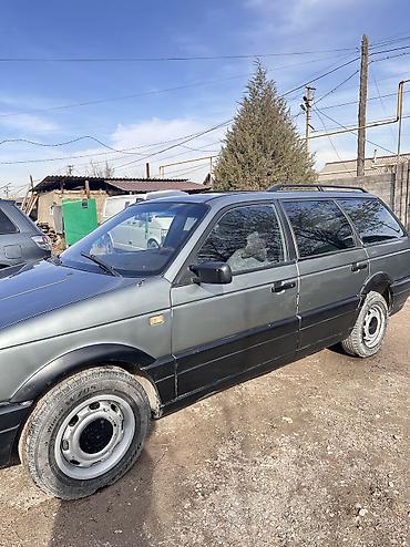 Volkswagen: Volkswagen Passat: 1988 г., 1.8 л, Механика, Бензин — 9
