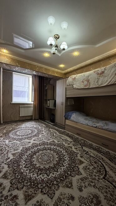 дом меняю на квартиру: 3 бөлмө, 60 кв. м, Жеке план, 2 кабат, Косметикалык ремонт
