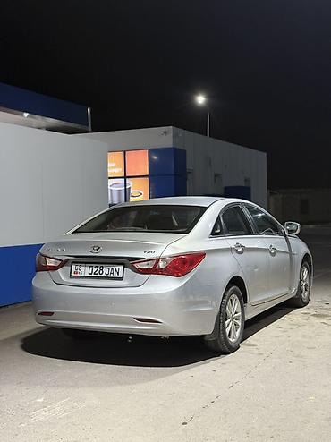e klass: Hyundai Sonata: 2012 г., Автомат, Газ, Седан — 1