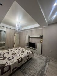 Посуточная аренда квартир: 1 комната, Душевая кабина, Постельное белье, Кондиционер — 6