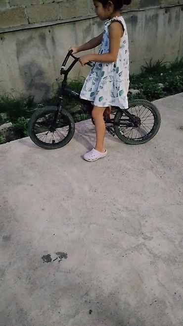 soft shell: Детские велосипеды (2 шт.) 1) Малый BMX-тип: - Колеса около 16" - — 1