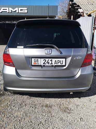 автомобили малолитражки: Honda Fit: 2003 г., 1.3 л, Вариатор, Бензин, Хетчбек