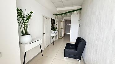 Аренда помещений свободного назначения: Сдается помещение 40 м2 Доступ 24/7 1 линия вход с улицы — 8