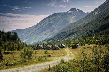 меняю авто на дом: 8 соток