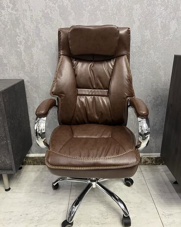 Ofis və oyun kresloları: Yeni, Təkərli, Qolları tənzimlənir, Parça — 19