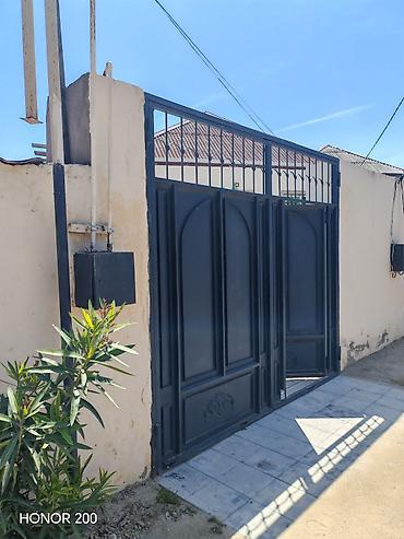 Həyət evləri və villaların satışı: Satılır: həyət evi Ünvan zığ 6 saylı Vərəm Dispanseri 3 otaqlı — 1