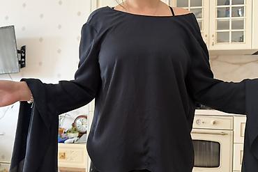 Личные вещи: Qadın bluzası – qara rəng - Model: Arxa hissəsi açıq dizaynlı — 1