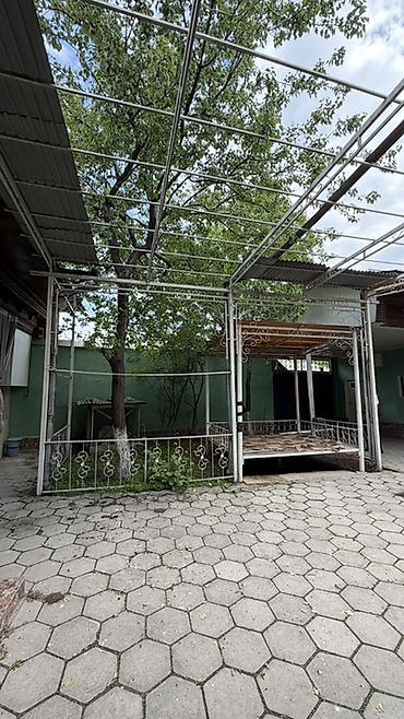 Продажа коттеджей и домов: Сдаётся в долгосрочную аренду просторный жилой дом из 6 комнат — 8