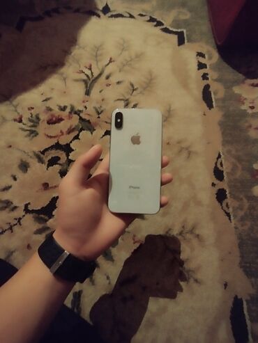 z fold 4: IPhone X, Б/у, 64 ГБ, Белый, Защитное стекло, Чехол, 80 %