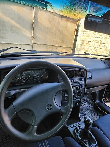 чехол пасат: Volkswagen Passat: 1992 г., 1.8 л, Механика, Бензин, Седан — 7