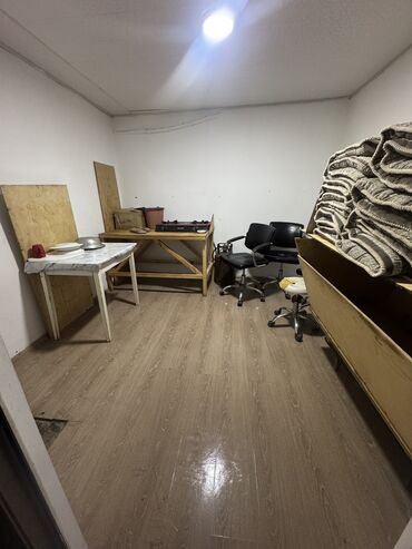 сдаю кабинет в аренду: Сдаю Офис, 9 м²