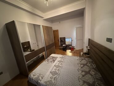 Otaqların uzunmüddətli kirayəsi: Nərimanov rayonunda ( Montin ) 3otaqlı 120kv.m ( əlavə olaraq 180kv.m -da lalafo.az — 14 Otaqların uzunmüddətli kirayəsi: Nərimanov rayonunda ( Montin ) 3otaqlı 120kv.m ( əlavə olaraq 180kv.m — 14