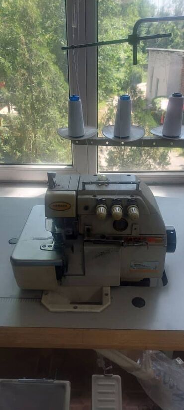промышленная швейная машина: Швейная машина Yamata, Автомат