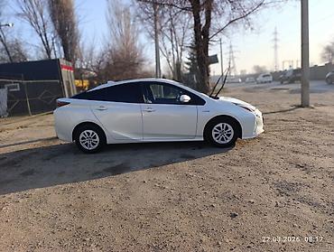 Toyota: Toyota Prius: 2017 г., 1.8 л, Вариатор, Гибрид, Хэтчбэк — 8