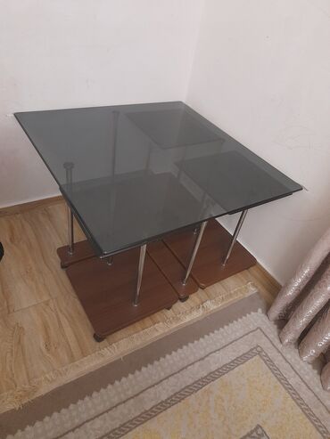 Divanlar: Künc divan, İşlənmiş, Açılan, Bazasız, Parça, Çatdırılma yoxdur — 10