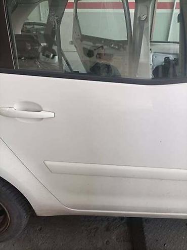 stiker ferrari: VRATA ZA CITROEN C4 PICASSO OD 2007. DO 2012. GOD. | bela I crna — 1