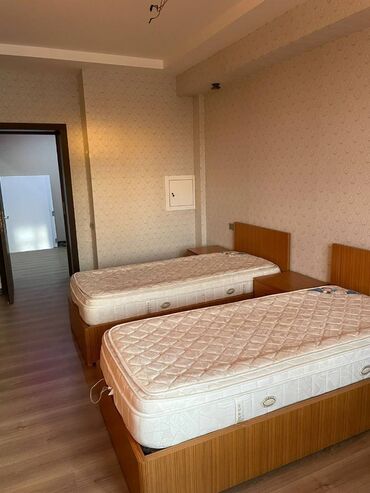 Uzunmüddətli kirayə mənzillər: Yeni temirden cixib Kira verilmeyib eve esyalar qoyulacaqdir tam — 18