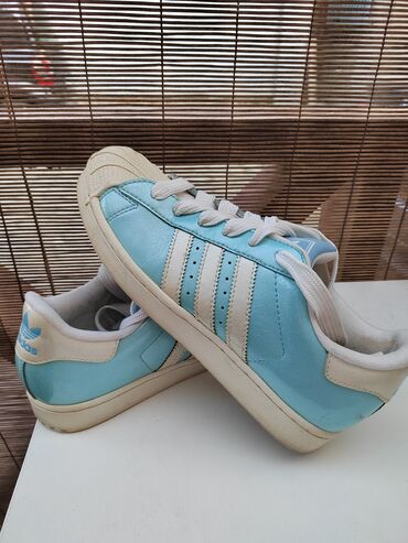 Sneakers & Athletic shoes: Adidas, 41.5, color - Light blue