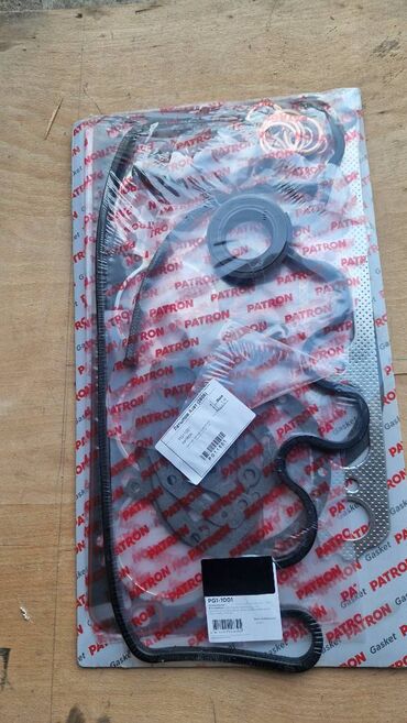 Другие автозапчасти: БУ запчаcти Руль Задние фонари mercedes w123 разбитые Решетка — 27