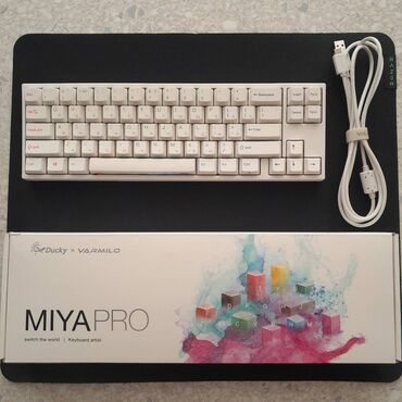 мини ноутбуки: Клавиатура Ducky x Varmilo Miya Pro Rainbow. Cherry MX Brown