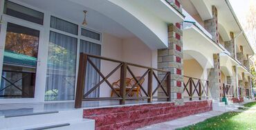 ленинское дом: Коттедж, 19 м², 1 комната, Агентство недвижимости, Евроремонт