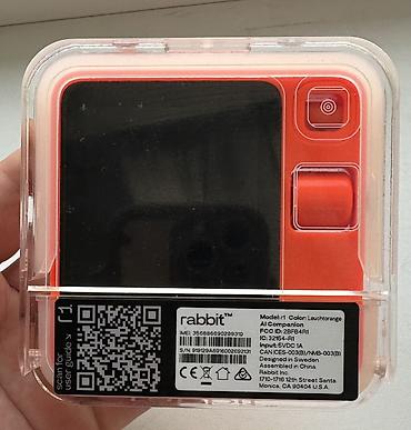 rode nt: Rabbit R1 — карманное AI‑устройство с камерой и колесом управления - — 5
