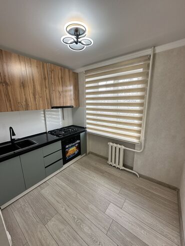 Продажа квартир: 2 комнаты, 42 м², Индивидуалка, 2 этаж, Евроремонт