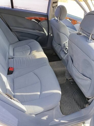 Mercedes-Benz: Mercedes-Benz E-Class: 2002 г., 3.2 л, Автомат, Бензин, Лимузин — 7