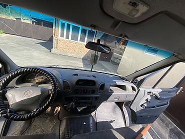 sprinter 4 4: Mercedes-Benz Спринтер: 2005 г., 2.2 л, Механика, Дизель, Фургон — 7
