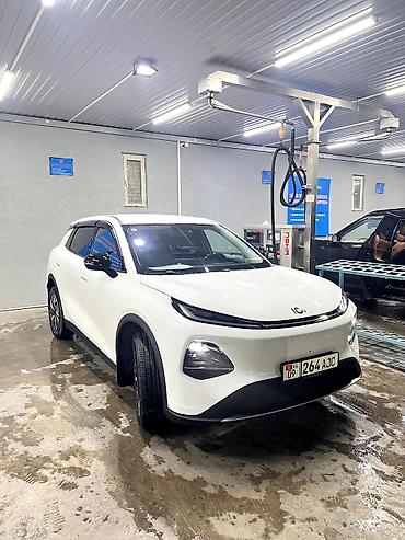 Changan: Changan Qiyuan Q05: 2026 г., Электромобиль, Кроссовер — 3