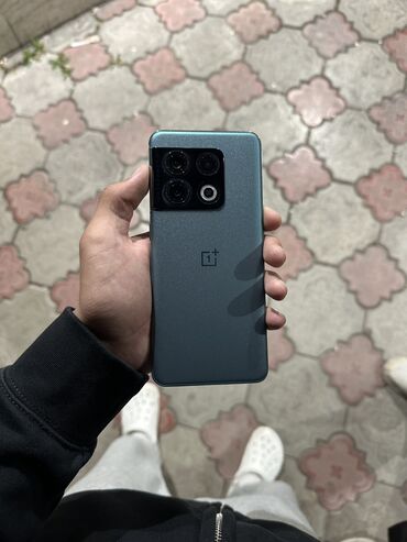 стойка для телефона: OnePlus 10 Pro, Б/у, 256 ГБ, цвет - Зеленый, 2 SIM, eSIM