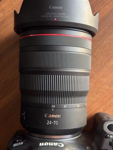 альбом для фото: Объектив Canon RF 24-70 2.8 (состояние нового) (148,500 som) Объектив