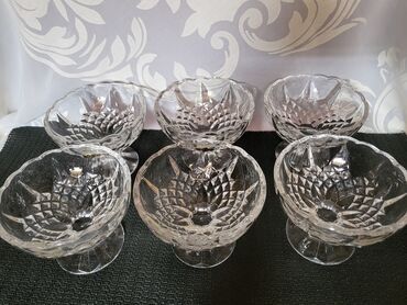 Čaše: Case nove kristal Zajecar za poslastice iz 70ih. Case kristal,za — 7