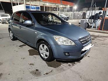 Kia: Kia Ceed hatchback - Kuzov: 5 qapılı hatchback, mavi-boz rəng - — 2