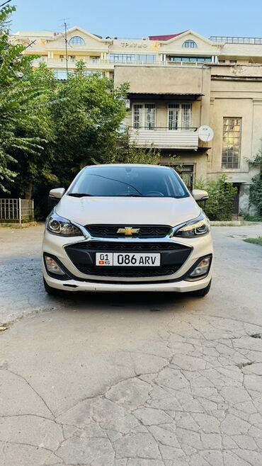 купить авто в бишкеке дешево: Chevrolet Spark: 2019 г., 1 л, Автомат, Бензин, Хетчбек