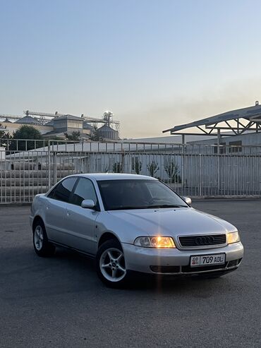 Audi: Audi A4: 1995 г., 1.8 л, Механика, Бензин, Седан