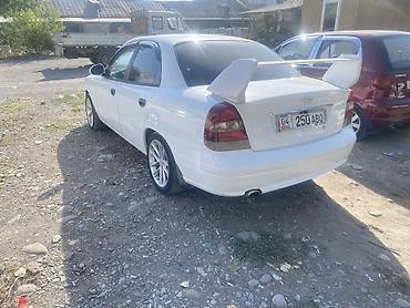 lexus 2006: Daewoo Nubira: 2001 г., 1.6 л, Механика, Бензин — 4