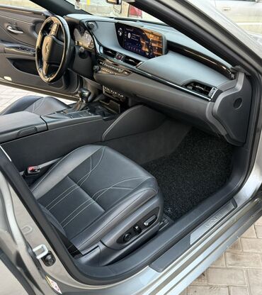 Lexus: Lexus ES: 2019 г., 2.5 л, Гибрид, Седан — 7