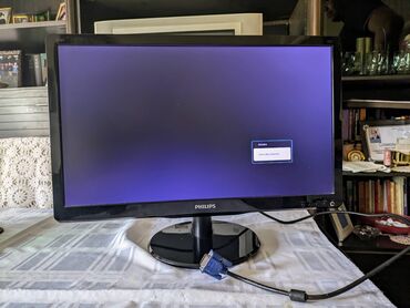 syncmaster samsung monitor: Prodajem ekran Philips 226V sa sledećim karakteristikama: - Dijagonala