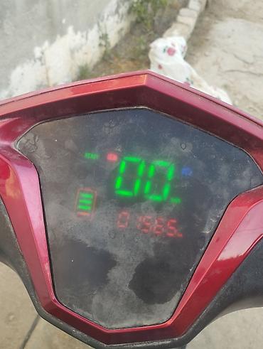 elektrikli moped icaresi: Moped qeza olunub qabag plasmaslari ezilib yanlari cizilib ama tok — 5