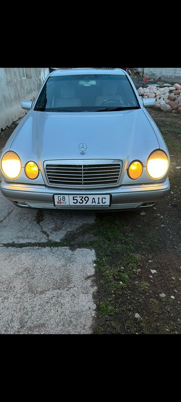 Mercedes-Benz: Mercedes-Benz E-Class: 1995 г., 2.3 л, Механика, Бензиновая, Седан — 13